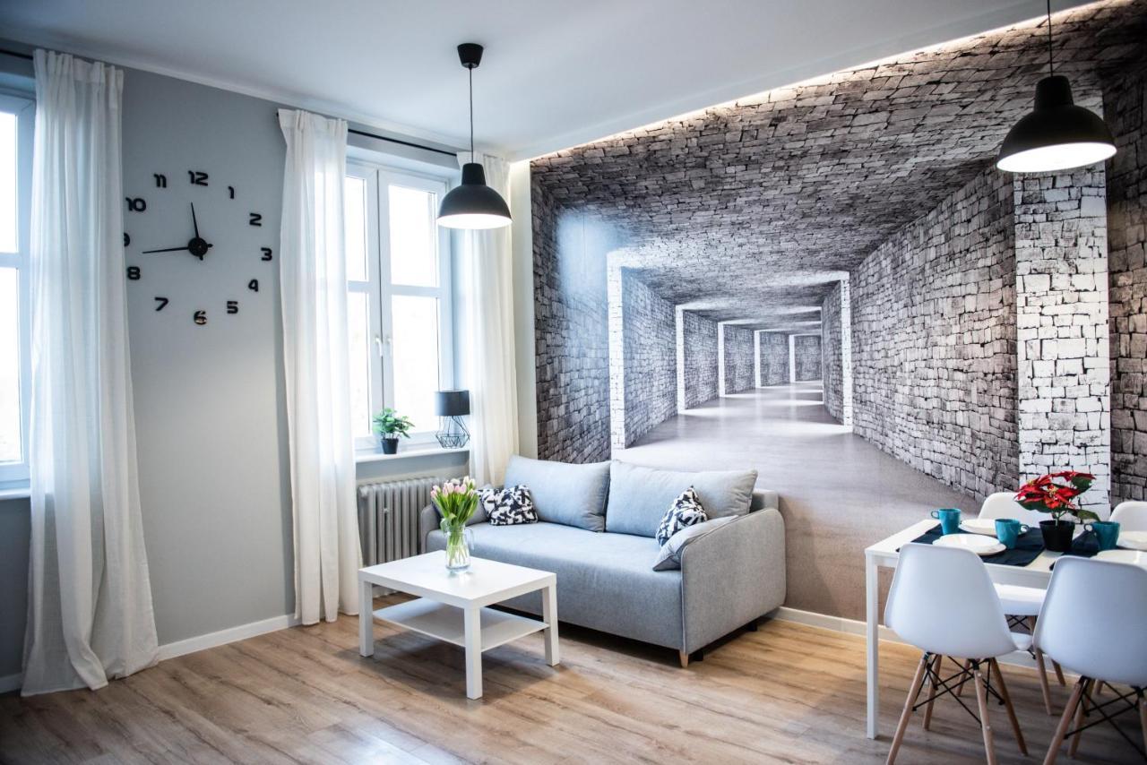Apartament Przy Fontannach Lägenhet Gliwice Exteriör bild